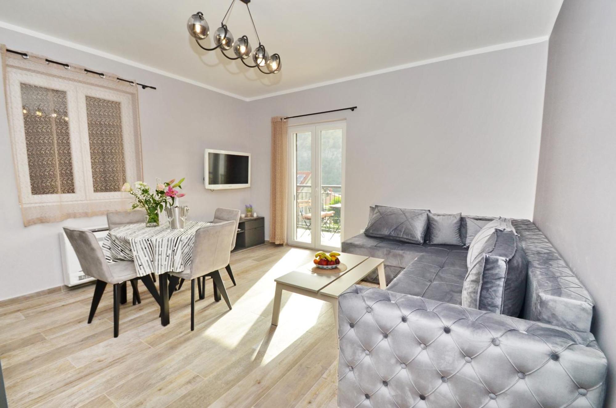 Apartments Orizzonte With Beautiful View Of The Bay Kotor Exterior foto